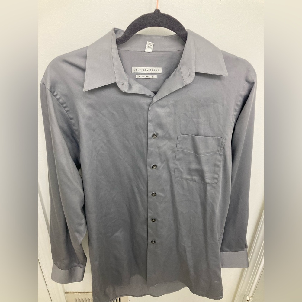 Geoffrey Beene Men's Silver Button-Down Shirt